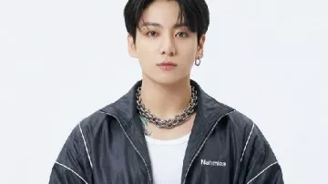 BTS World Tour Stanford Jungkook Chaqueta de cuero en el BTS STANFORD STADIUM PASEA