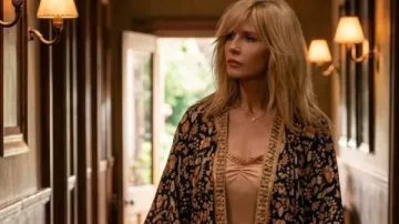 Dutton Ranch 2026 Beth Dutton Floral Robe of Beth Dutton (Kelly Reilly) in Dutton Ranch (S01)