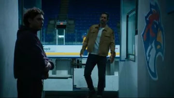 Banana Republic Nubuck Leather Trucker Jacket worn by Phil Graham (Steve Howey) as seen in Off Campus (S01E05)