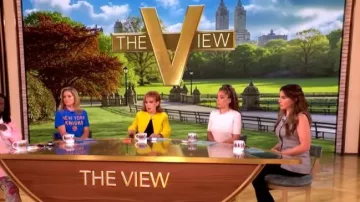 Akris Punto Crop Silk & Cotton Shantung Jacket worn by Joy Behar as seen in The View on  May 26, 2026