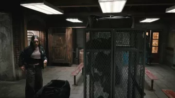 Urban Outfitters Station Cocoon Baggy Barrel Leg Cargo Pants worn by Andrea Cruz (Ash Santos) as seen in Marshals (S01E13)