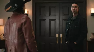 Levi's Men's Roll Up Selvedge Trucker Jacket worn by Miles Kittle (Tatanka Means) as seen in Marshals (S01E13)