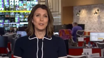 H&M Short-Sleeved Cardigan worn by Molly Hunter as seen in Today on May 26, 2026