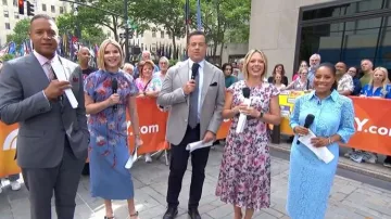 Gal Meets Glam Collection Julia Dress worn by Dylan Dreyer as seen in Today on May 27, 2026