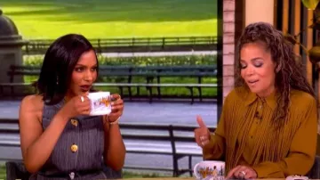 Schiaparelli Tailored Dress worn by Mindy Kaling as seen in The View on  May 27, 2026