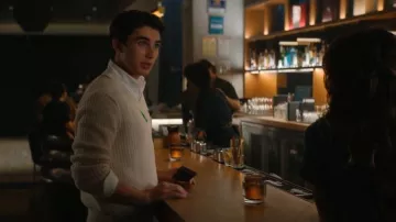 Lacoste Knit V Neck Jumper Lapland/Calathea worn by Hunter Davenport (Charlie Evans) as seen in Off Campus (S01E07)