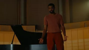 Banana Republic Ribbed Linen Cotton Shirt Sleeve Sweater worn by Daveed (Brandon Scott) as seen in Off Campus (S01E07)