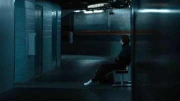 Nike Baskets Air Force 1 '07 'White worn by Garrett Graham (Belmont Cameli) as seen in Off Campus (S01E08)