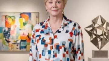 Hacks Abstract Print Shirt worn by Deborah Vance (Jean Smart) as seen in Hacks (S05)