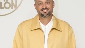 The Tonight Show Nate Bargatze Jacket en The Tonight Show Protagonizado por Jimmy Fallon