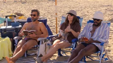 Birkenstock Boston Oiled Leather Clog worn by Kate (Tina Fey) as seen in The Four Seasons (S02E03)