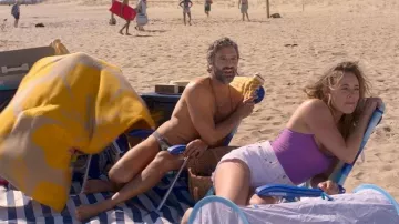 Azulejo Blanco Los Perfectos Pantalones Cortos de Vaquero que lleva Ginny (Erika Henningsen) como se ve en Las Cuatro Estaciones (S02E04)