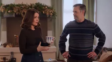 Cinq à Sept Briony Denim Midi Skirt worn by Kate (Tina Fey) as seen in The Four Seasons (S02E08)