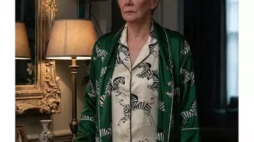 Jean Smart Hacks S05 Zebra Print Robe