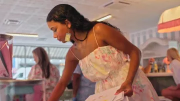 & Other Stories Bubble Mini Dress worn by Lake Rucker as seen in Southern Hospitality (S04E07)