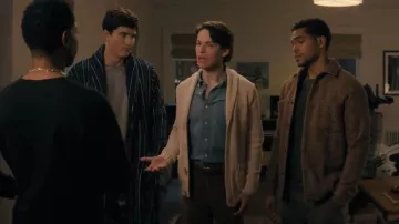 Chaqueta de lana Les Deux Milian Regular Fit usada por Kel Washington (Nicholas Duvernay) como se ve en No apto para el trabajo (S01E01)