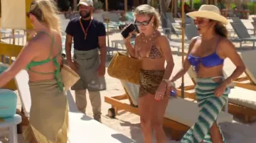 Superdown Larkin Mini Skirt worn by Emmy Sharrett as seen in Southern Hospitality (S04E10)