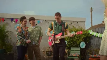 Multicoloured Palm Print Relaxed Soft Blazer worn by Joanna Reynolds (Lu Corfield) as seen in A Good Girl's Guide to Murder (S02E06)