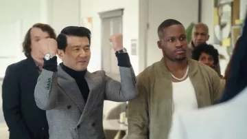 Reiss Charcoal Grey Jenson Wool Double-Breasted Blazer worn by Barry Hu (Ronny Chieng) as seen in The Fall and Rise of Reggie Dinkins (S01E10)