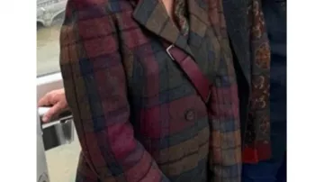 Checkered Blazer worn by Mabel Mora (Selena Gomez) in Only Murders in the Building: Official Podcast (S01)