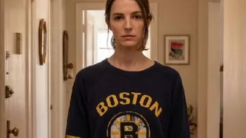Not Suitable For Work Ella Hunt Boston Bruins T-Shirt worn by AJ Pascarelli (Ella Hunt) as seen in Not Suitable for Work (S01)