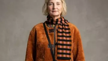 The Four Seasons S02 Kerri Kenney Orange Sherpa Jacket of Anne Pagano (Kerri Kenney-Silver) as seen in The Four Seasons (S02)