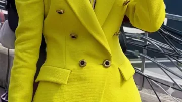 Yellow Blazer worn by Emily Cooper (Lily Collins) in Emily in Paris