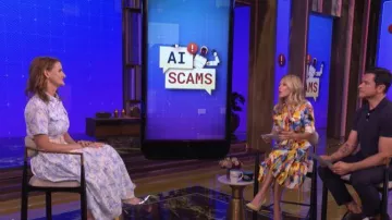Camisa Maxi de algodón popelina con cinturón estampado de Zoe y Claire llevado por Amy Neunsinger visto en LIVE with Kelly and Mark el 8 de junio de 2026