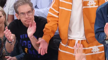 Orange Tracksuit worn by (Timothée Chalamet) in Chalamania – À la poursuite de Timothée Chalamet