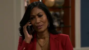 Zara Tailored Blazer With Shoulder Pads worn by Dana "Leslie" Thomas (Trisha Mann) as seen in Beyond the Gates (S02E95)