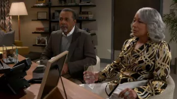 J. Crew Crisscross Door knocker Earrings worn by Anita Dupree (Tamara Tunie) as seen in Beyond the Gates (S02E93)