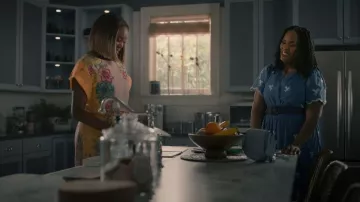 T Tahari Eternity Garden Printed Wide Leg Pants worn by Helen Decatur (Heather Headley) as seen in Sweet Magnolias (S05E02)
