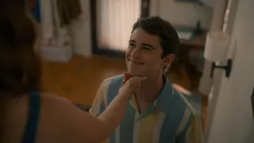 Todd Snyder Cropped Relaxed Fit Rayon Capri Shirt worn by Tyler Townsend (Carson Rowland) as seen in Sweet Magnolias (S05E03)
