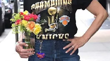 Champions Knicks Shirt worn by (Jonny Donahoe) in Every Brilliant Thing