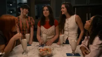 Reformation Muse Tee worn by Annie Sullivan (Anneliese Judge) as seen in Sweet Magnolias (S05E08)