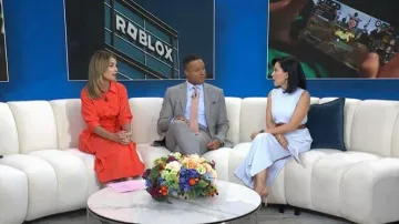 Babaton Optimize Dress worn by Vicky Nguyen as seen in Today on Babaton Optimize Dress