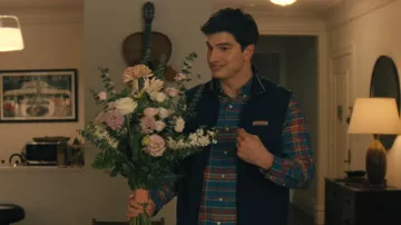 Vineyard Vines Harbor Fleece Vest worn by Davis Beau Bradley Barrett III (Will Angus) as seen in Not Suitable for Work (S01E07)