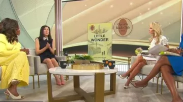 Vestido Boss Datarni llevado por Grace Elisabeth Hasselbeck visto en CBS Mornings el 16 de junio de 2026