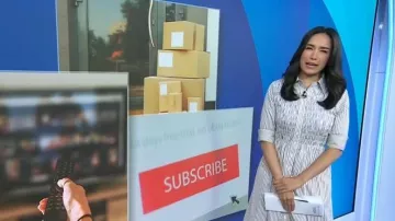 Madewell Smocked Poplin Midi Shirtdress worn by Emilie Ikeda as seen in Today on June 18, 2026