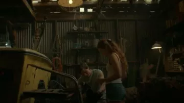 Pantalones cortos originales Levi's Premium 501 que lleva Percy Fraser (Sadie Soverall) como se ve en Every Year After (S01E07)