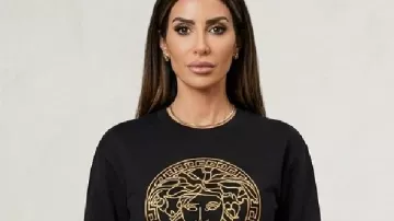 RHO Rhode Island Rulla Nehme Pontarelli Black Sweatshirt (Rulla Nehme Pontarelli) as seen in The Real Housewives of Rhode Island (S01)