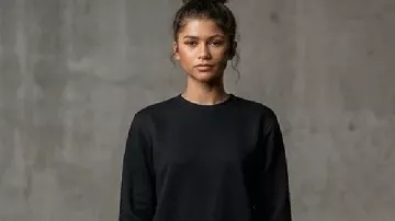 Spider Man Brand New Day Zendaya Sweatshirt worn by MJ (Zendaya) as seen in Spider-Man: Brand New Day