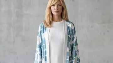 Dutton Ranch Beth Dutton Blue Floral Robe worn by Beth Dutton (Kelly Reilly) as seen in Dutton Ranch (S01)