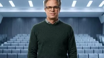 Spider-Man: Brand New Day Mark Ruffalo Sweater of Bruce Banner / Hulk (Mark Ruffalo) as seen in Spider-Man: Brand New Day