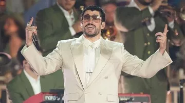 Mexico World Tour 2026 Bad Bunny Suit worn by Bad Bunny in BAD BUNNY - Opening + LA MuDANZA - DeBÍ TiRAR MáS FOToS World Tour - São Paulo - Brazil (21/02/2026)