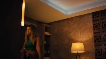 Sandro Sleeveless Crop Top worn by Leo (Amanda Palomino) as seen in Oasis Resort (S01E05)