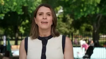 Vestido tejido con ribetes de ganchillo con boden que lleva Molly Hunter, tal como se ve en Today, el 23 de junio de 2026
