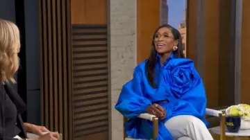 Harbison Flora Cloud Blouse worn by Jackie Walters as seen in Good Morning America on  June 22, 2026