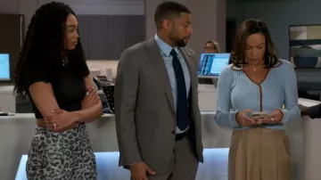 Steve Madden Duo Pant worn by Chelsea Hamilton (RhonniRose Mantilla) as seen in Beyond the Gates (S02E112)