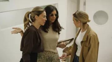 Boten Retro Oval Sunglasses worn by Yvonne Najor as seen in In the City (S01E05)